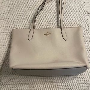 Coach zip top tote in color chalk